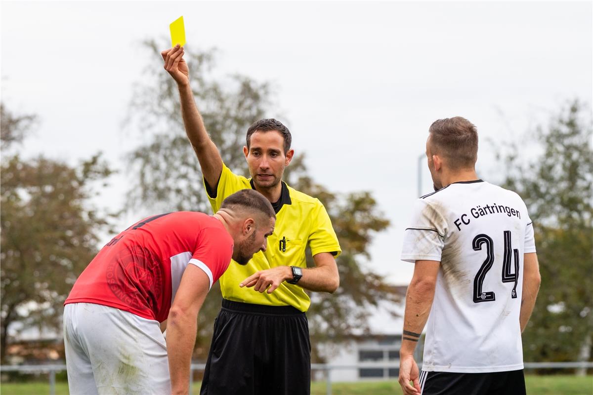 11 Dimitrih Stroh (spvgg Trossingen), 24 Alexander Gans (FC Gaertringen), GER, F...