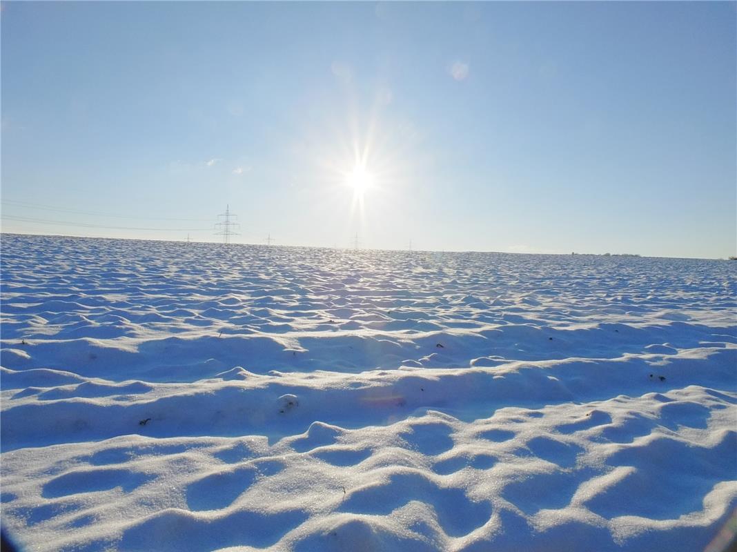 "15 Grad minus über Schnee !" Klaus Pfisterer hat es bei Oberjesingen genossen. 