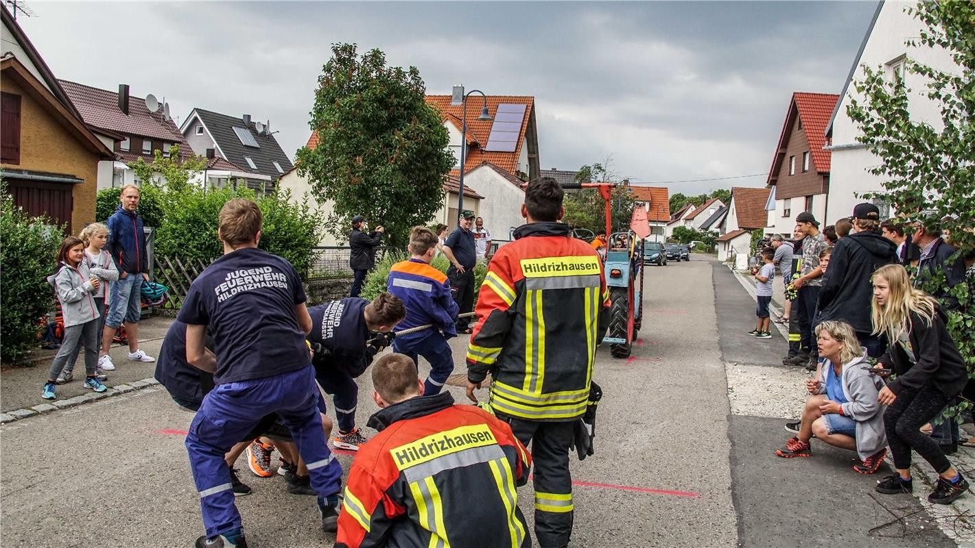 20-Jahre Jugendfeuerwehr Hildrizhausen. Festwochenende mit Uebung, Fahrzeugschau...