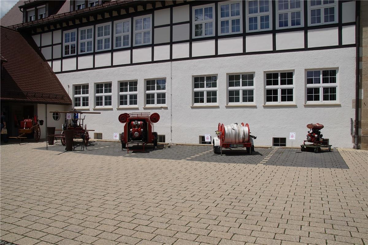 20-Jahre Jugendfeuerwehr Hildrizhausen. Festwochenende mit Uebung, Fahrzeugschau...