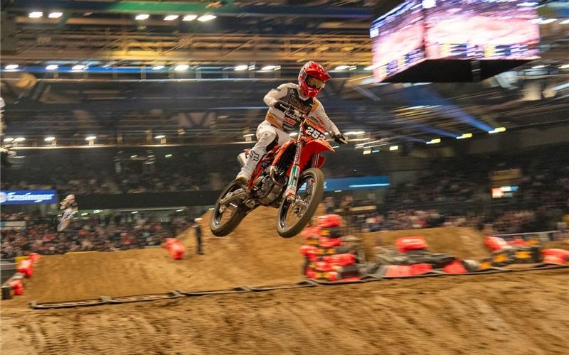 Karten für Supercross zu gewinnen 2023 kam Paul Bloy beim ADAC Supercross Stuttgart an beiden Abenden ins Finale und wurde einmal als Sechster bester Deutscher. GB Foto: gb