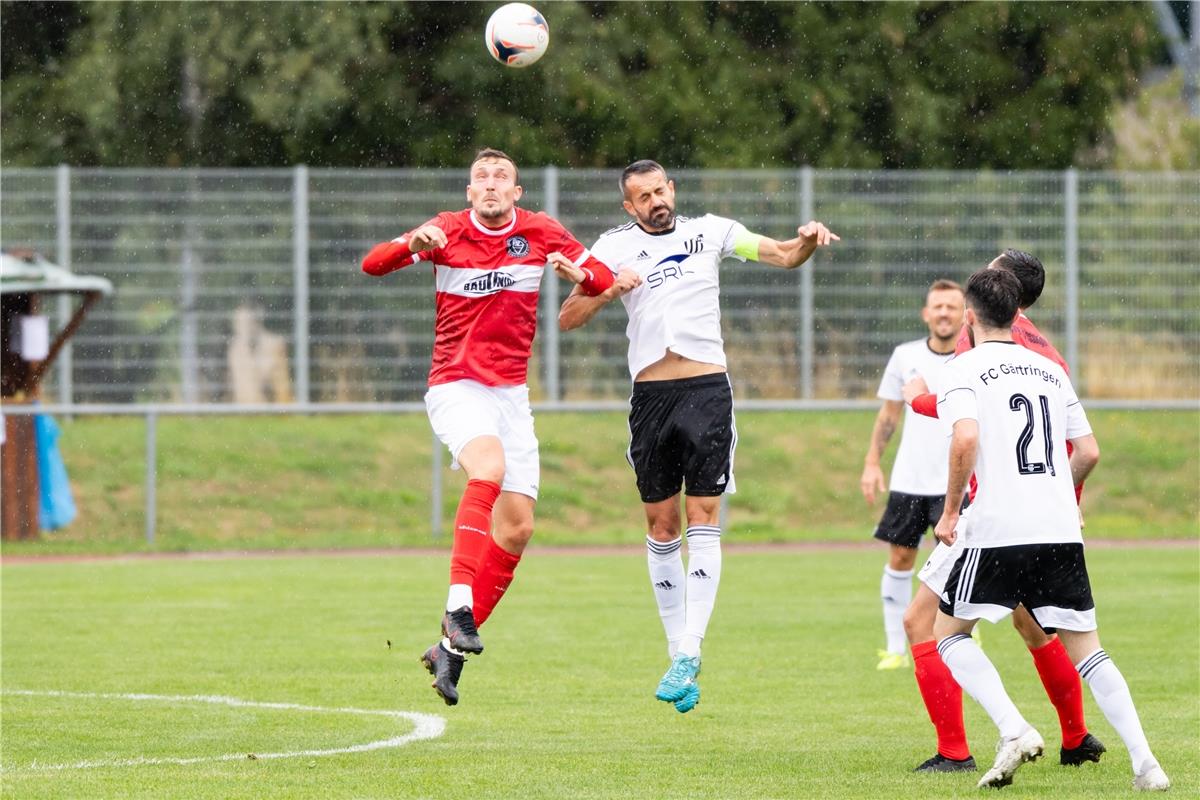 21 Colin Barner (FC Gaertringen), 01 Halilibrahn Kocack (FC Gaertringen), GER, F...