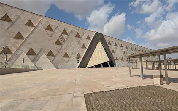 81000 Quadratmeter groß ist das neue „Grand Egyptian Museum“ in Ägypten. GB-Foto: LOOP – Adobe Stock