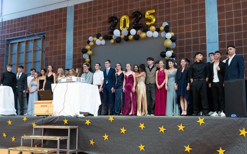 Absolventen der Theodor-Heuss-Realschule als Stars des Abends