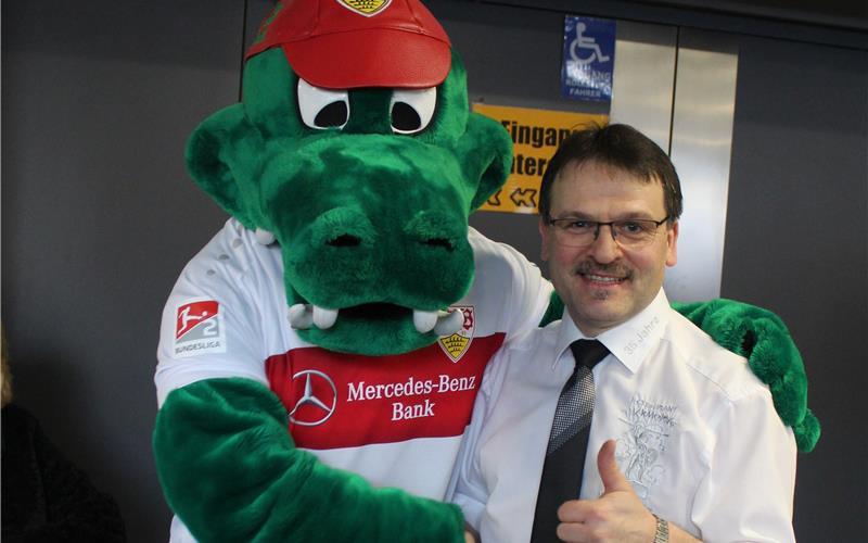 Alex Efstathiou veranstaltet den 27. Kinder- und Familiennachmittag in der Stadthalle. GB-Foto