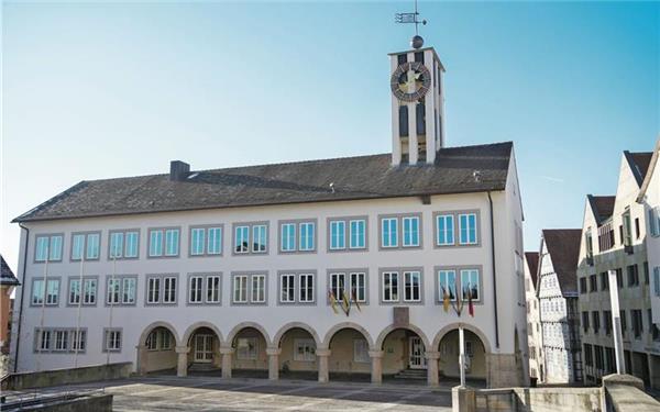 Am 25. Januar entscheiden die Böblinger, wer die nächsten acht Jahre im Rathaus die Geschäfte führt. GB-Foto: Dettenmeyer