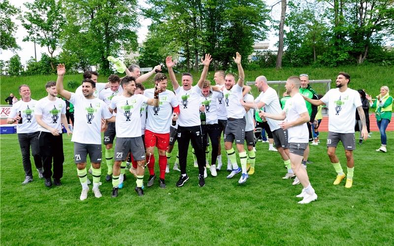 Am gestrigen Sonntag durften in Maichingen die Sektkorken knallen. GB-Foto: photostampe