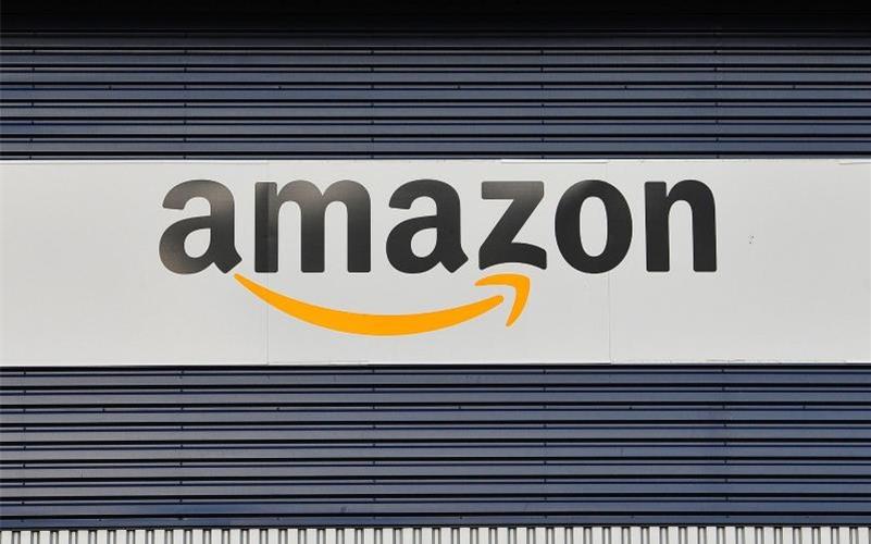 Amazon verlässt sich nicht nur auf das Online-Geschäft. Foto: Nick Ansell/PA Wire/dpa
