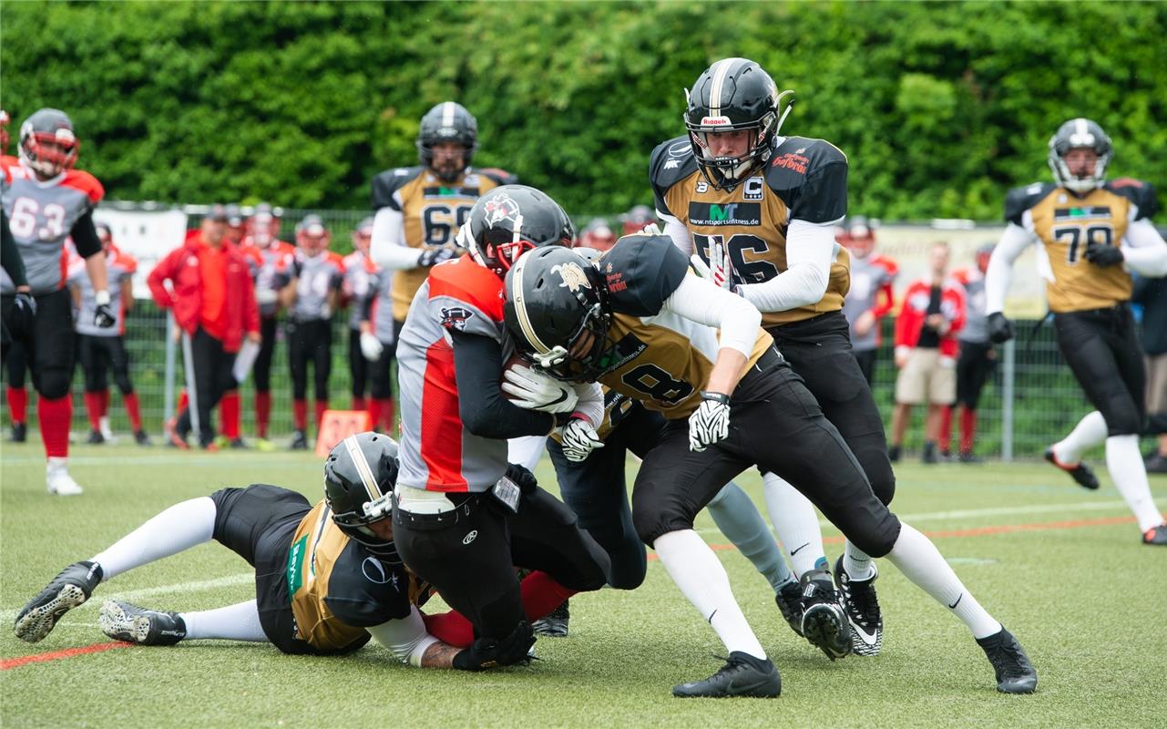 American Football Bondorf Bulls gegen Konstanz Pirates  6 /2019 Foto: Schmidt