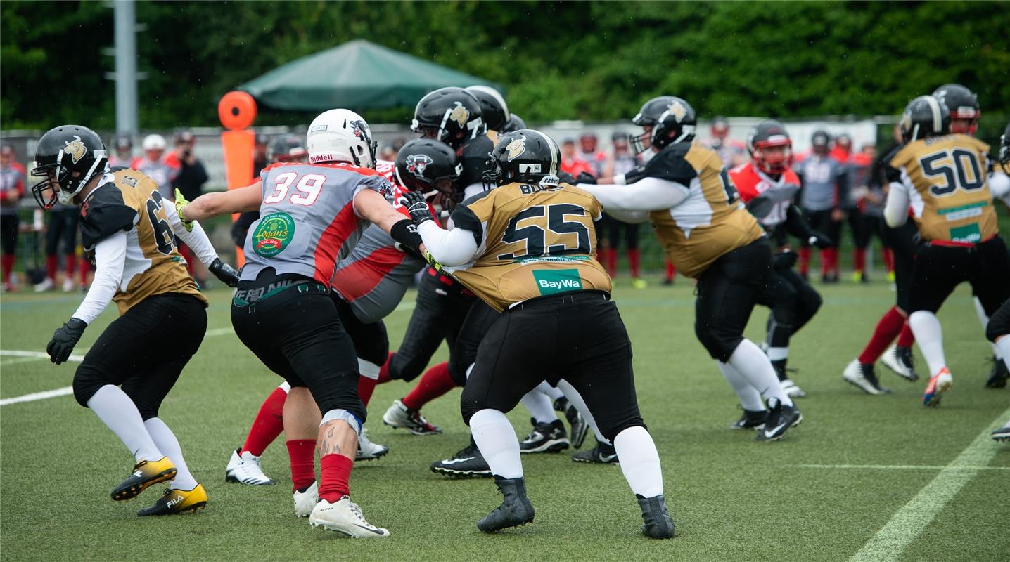 American Football Bondorf Bulls gegen Konstanz Pirates  6 /2019 Foto: Schmidt