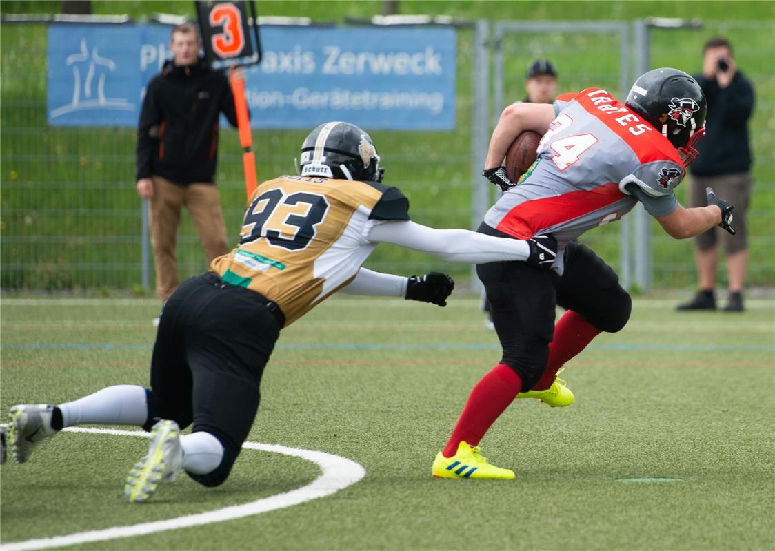 American Football Bondorf Bulls gegen Konstanz Pirates  6 /2019 Foto: Schmidt