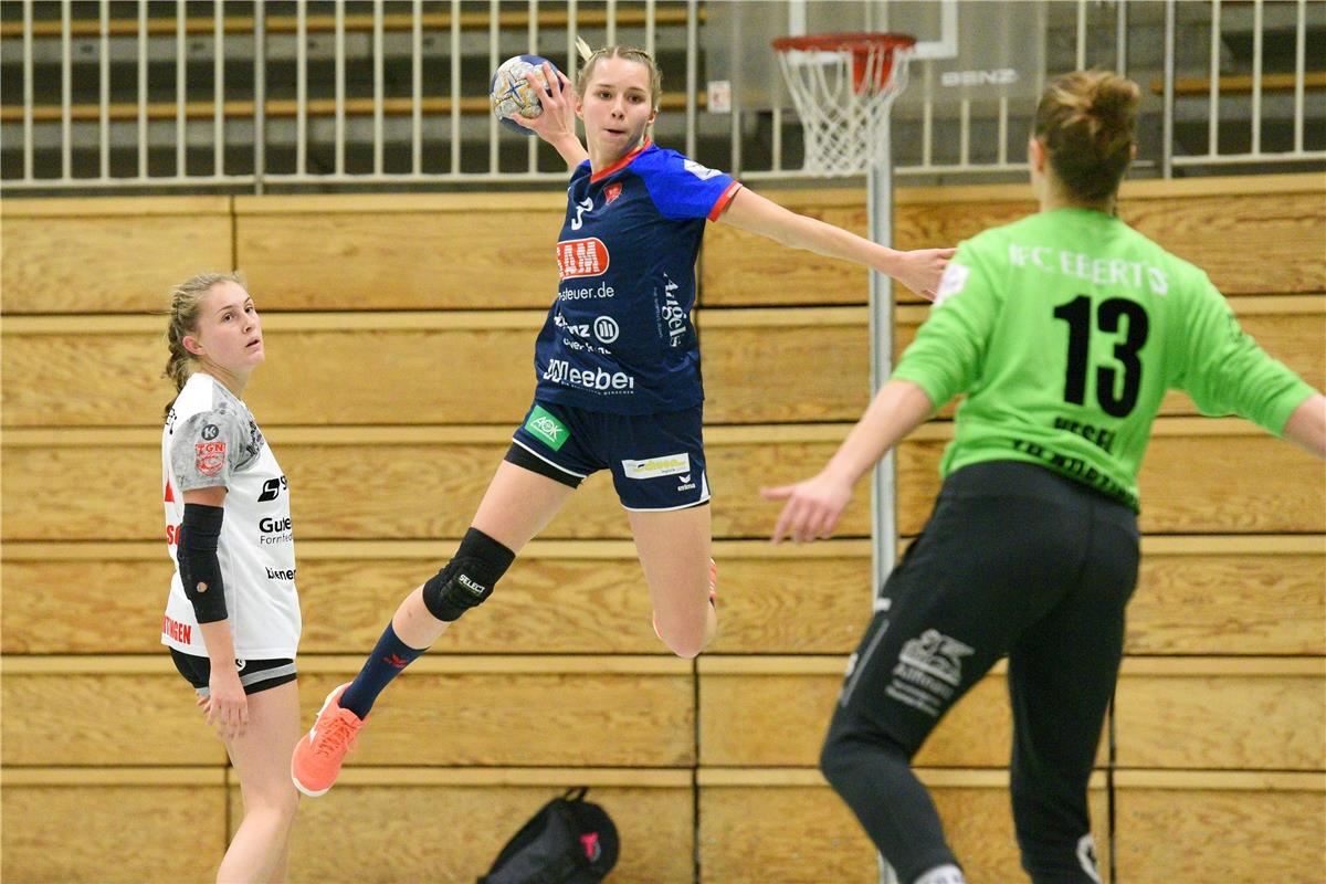 Anika Bissel (SG H2Ku Herrenberg Kuties #3) gegen Christine Hesel (TG Nuertingen...