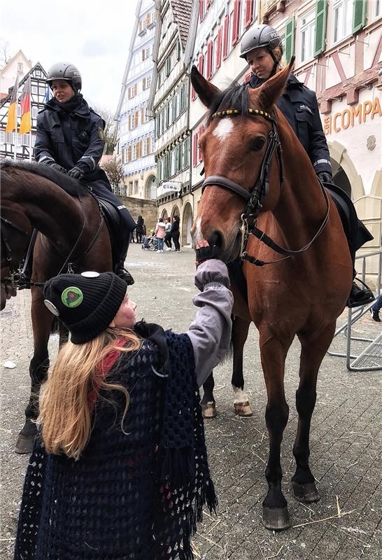 Anja Schnotz aus Gäufelden hat diese mutige, kleine Hexe nach dem Fasnetsumzug i...