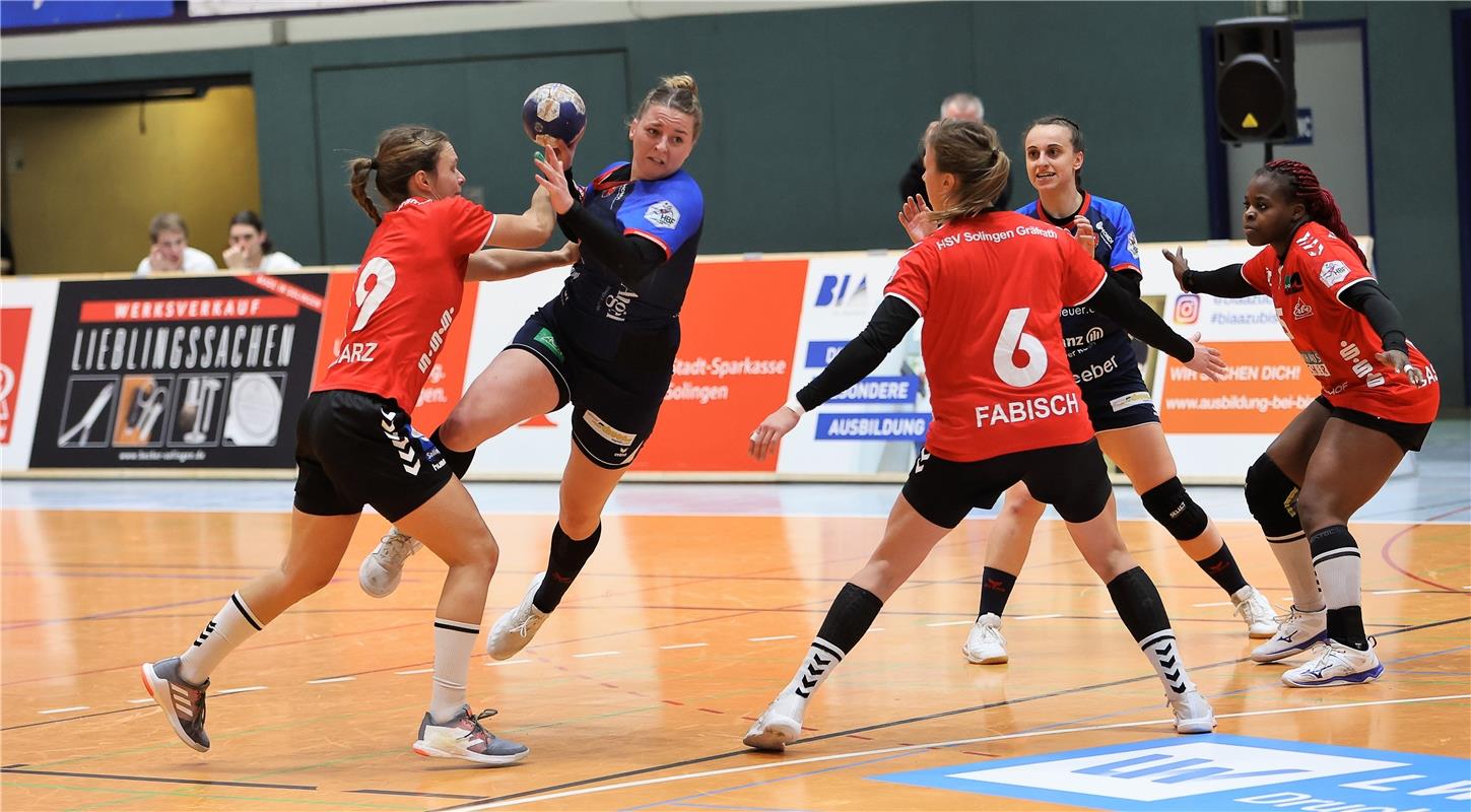 Annika Blanke (Herrenberg #5),  HSV Solingen-Gräfrath vs. SG H2Ku Herrenberg, Ha...