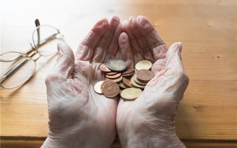 Armut im Alter: Alleinstehende Frauen sind besonders häufig betroffenGB-Foto: Sir Oliver - stock.adobe.com