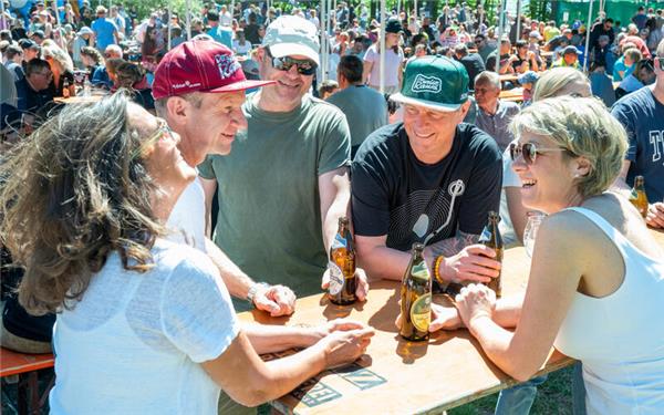 Auch diese Gäste hatten ihren Spaß beim Familienfest. GB-Foto: Vecsey