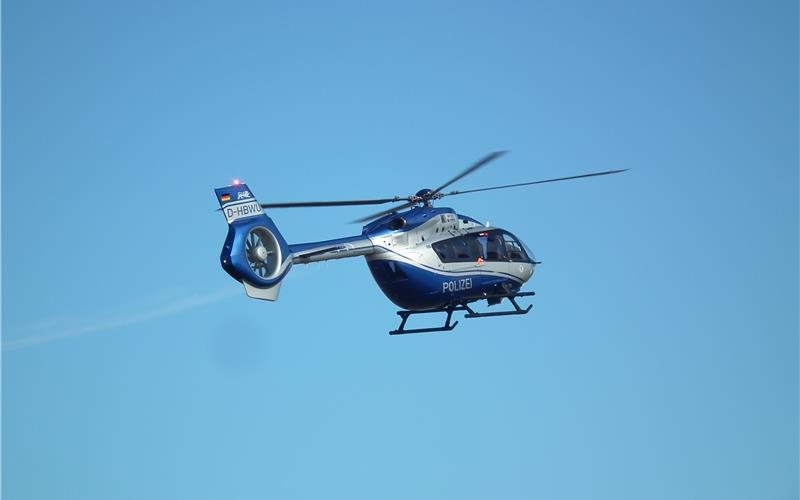 Auch ein Hubschrauber war bei der Fahnung im EinsatzGB-Symbolfoto: Innenministerium Baden-Württemberg