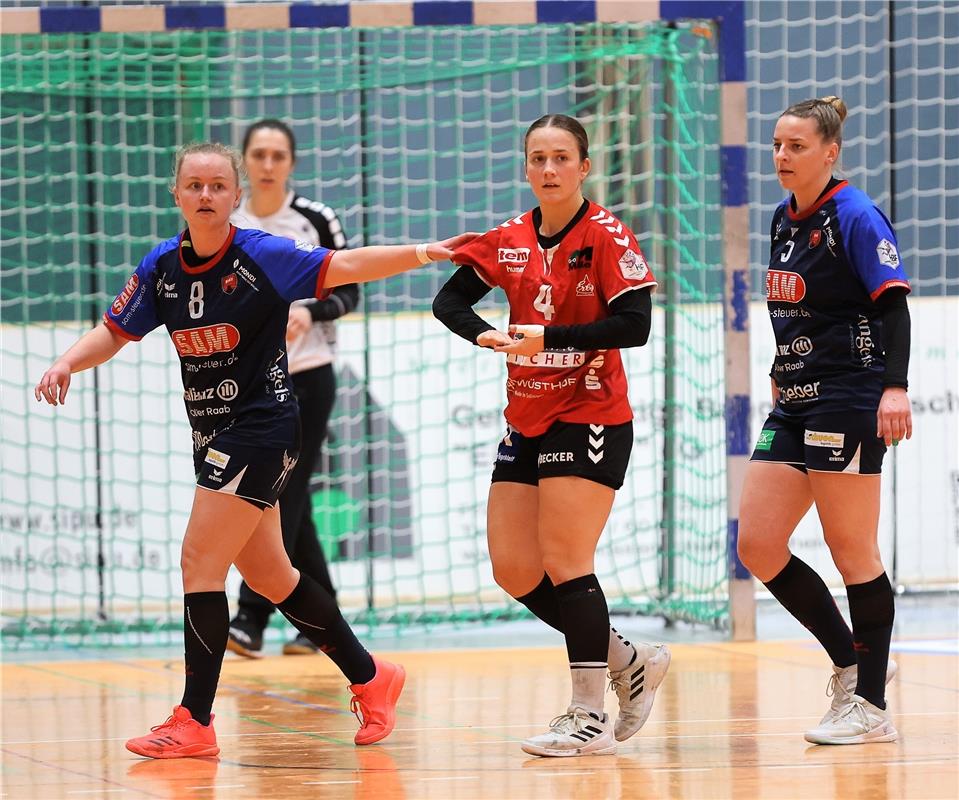 Aylin Bok (Herrenberg #8), Carina Senel (Solingen #4) und Annika Blanke (Herrenb...