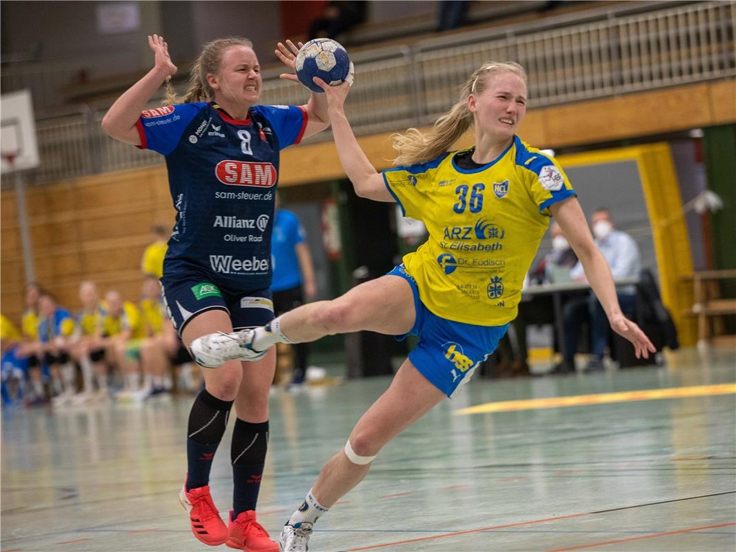 Aylin Bok (SG H2Ku Herrenberg #08) gegen Stefanie Hummel (HC Leipzig #36), SG H2...