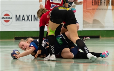 Aylin Bok (SG H2Ku Herrenberg Kuties #08), Johanna Andresen (TSV Nord Harrislee #18),SG H2Ku Herrenberg Kuties vs. TSV Nord Harrislee, Handball, 2. Bundesliga, Frauen, HBF, Saison 19/20, GER, 18.01.2020,Foto: Wolfgang Frank/Eibner-Pressefoto