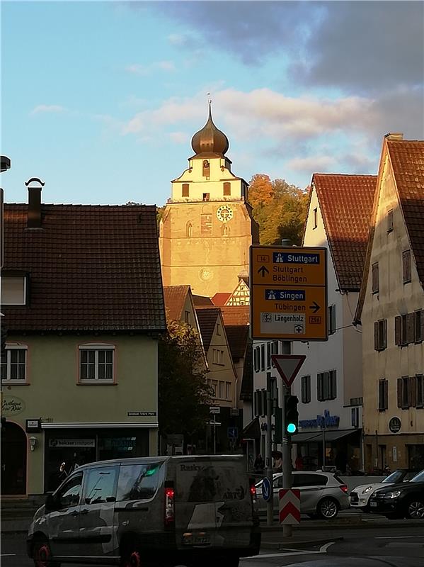 Bärbel Deutsch hat vom Herrenebrger Reinhold-Schick-Platz aus gesehen, wie die S...