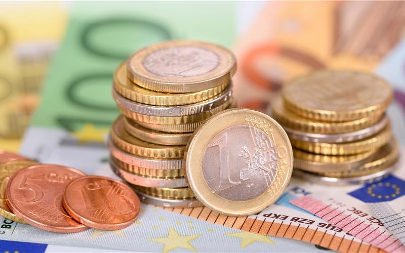Bankengemeinschaft erreicht eine Gesamtbilanzsumme von 14,9 Milliarden  Euro.GB-Foto: Wolfilser - stock.adobe.com