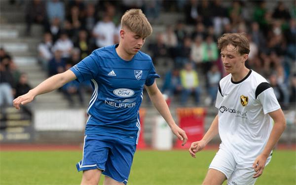 Ben Seidel (hier noch im Kuppinger Trikot) ist einer der vier Neuzugänge, die sich beim SV Deckenpfronn bereits gut integriert haben. GB-Foto: Vecsey
