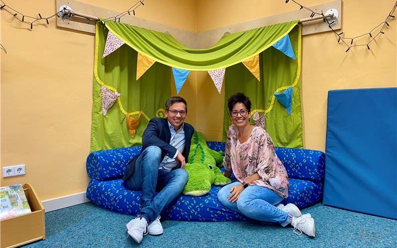 Benjamin Finis und Melanie Beck teilen sich die Geschäftsführung der Kinderkrippe in Altensteig, die als freier Träger operiert. GB-Foto: gb