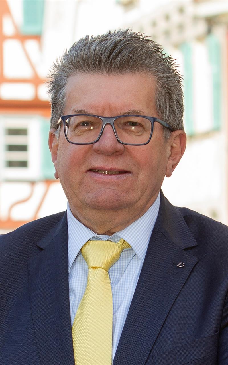Ein Wegbereiter für zukunftsweisende Fusionen Ein Wegbereiter für zukunftsweisende Fusionen
