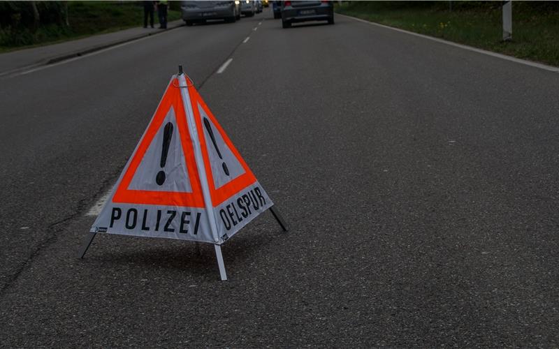 Unfall auf der A81 fordert zwei Verletzte Unfall auf der A81 fordert zwei Verletzte