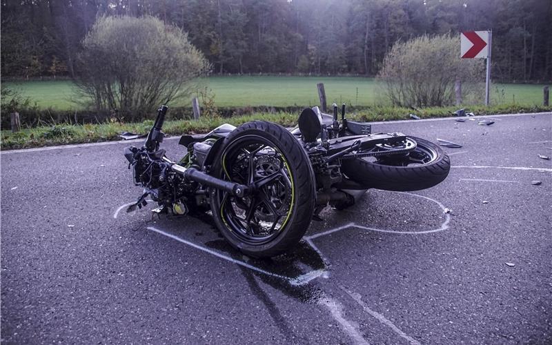 Motorradfahrer bei Unfall am Mittwochabend bei Mauren schwer verletzt Motorradfahrer bei Unfall am Mittwochabend bei Mauren schwer verletzt