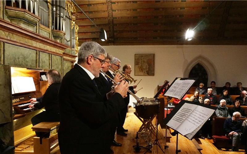 8. Adventskalender-Türchen: Weihnachtliche Trompetengala 8. Adventskalender-Türchen: Weihnachtliche Trompetengala