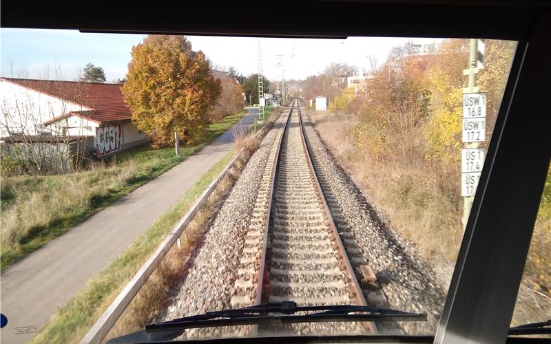 Schleifzug auf den Schienen