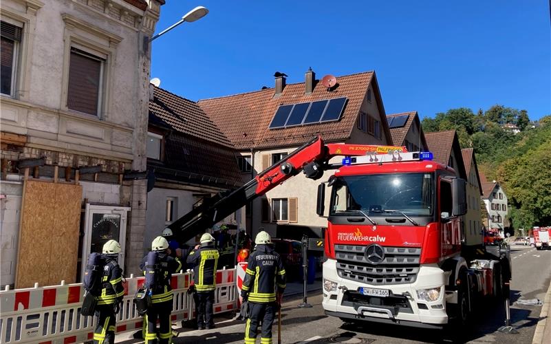 Schule und Wohnungen evakuiert