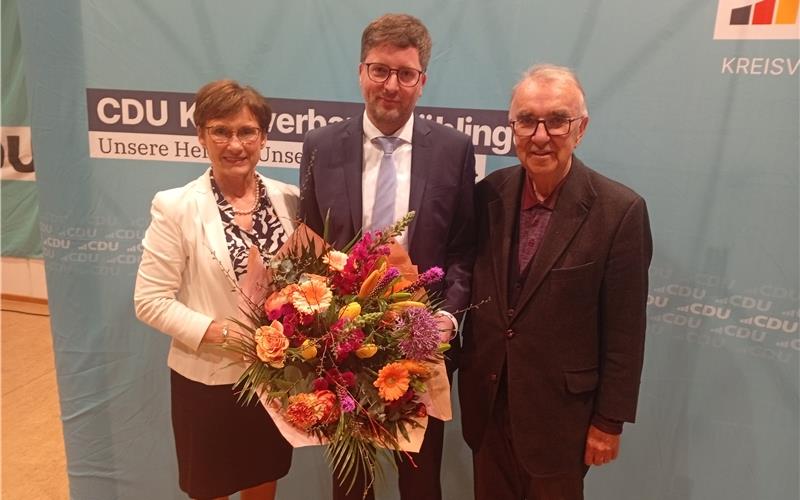 CDU nominiert Albrecht Stickel als Kandidaten für Landtagswahl im Wahlkreis Leonberg/Herrenberg CDU nominiert Albrecht Stickel als Kandidaten für Landtagswahl im Wahlkreis Leonberg/Herrenberg