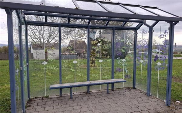 Hoher Schaden nach Graffiti-Schmierereien in Mönchberg und Kayh