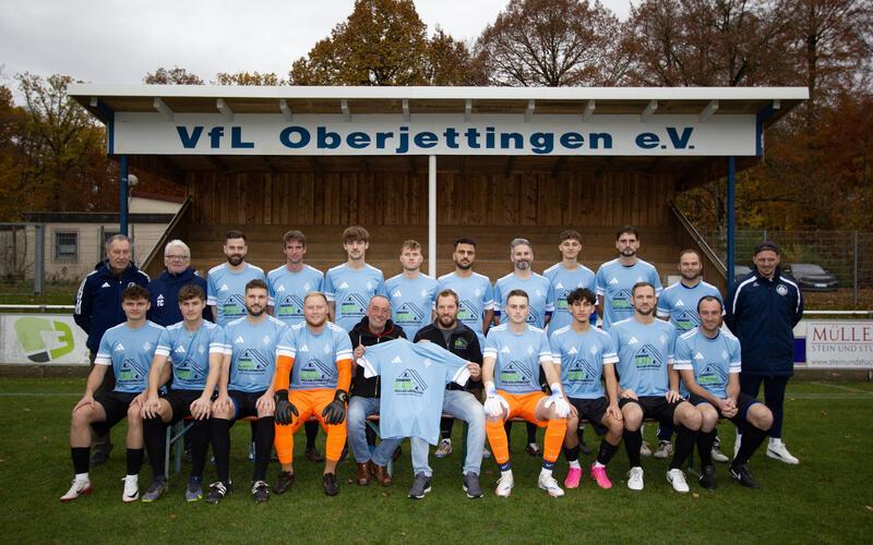 Warmlauftrikots für den VfL Oberjettingen