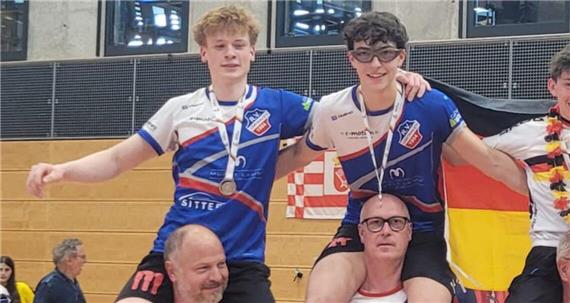Schimmel und Fischer holen DM-Silber
