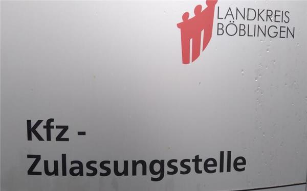 Vom 22. Juli bis 11. September: Herrenberger Zulassungsstelle wird lange geschlossen