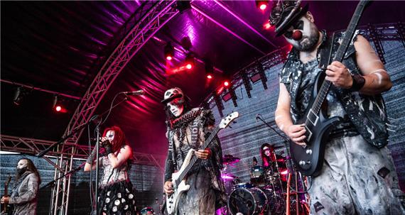 Heavy Metal, Haarspray und Sangria