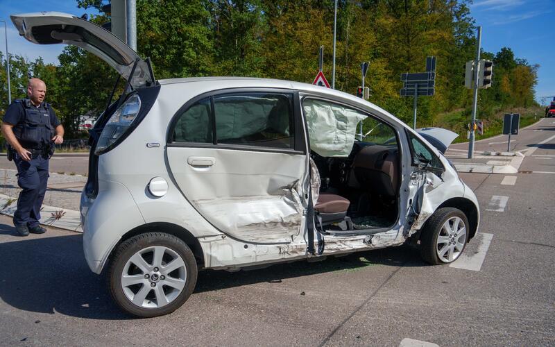 Mehrere Verletzte nach Pkw-Zusammenstoß in Böblingen 