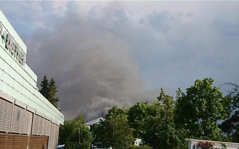 Großbrand in Herrenberg: Keine Verletzten Großbrand in Herrenberg: Keine Verletzten