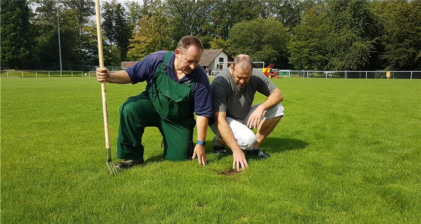 Rasenteppich ist nach Pokalspiel durchlöchert 