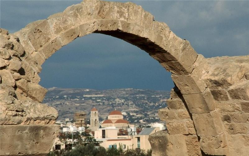 Blick von der Festung Saranta Kolones auf die Stadt Paphos. GB-Foto: Reichert