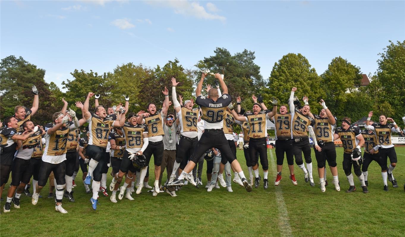 Bondorf, Sportplatz, American Football, Landesliga, Bondorf Bulls - Red Knights ...