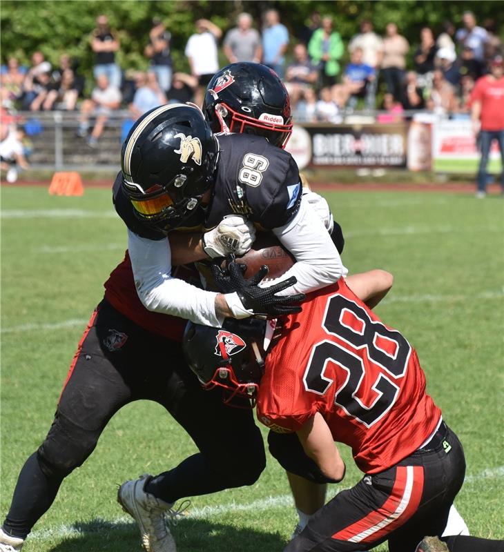 Bondorf, Sportplatz, American Football, Landesliga, Bondorf Bulls - Red Knights ...