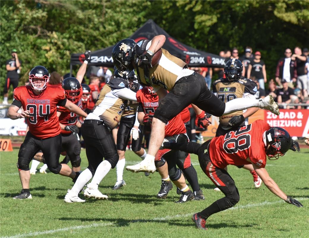 Bondorf, Sportplatz, American Football, Landesliga, Bondorf Bulls - Red Knights ...