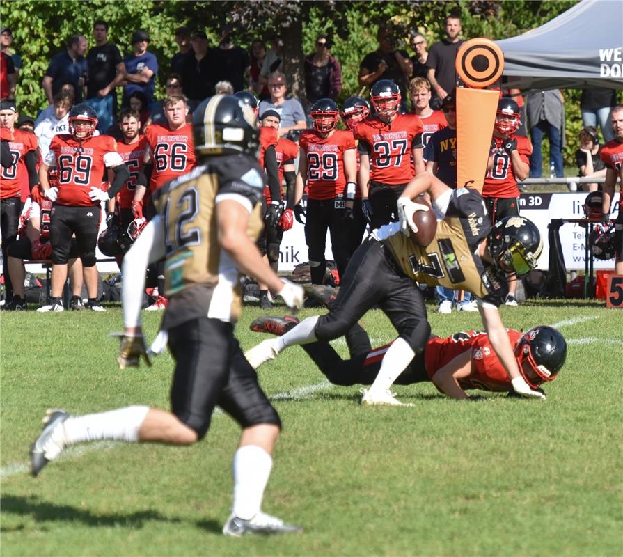 Bondorf, Sportplatz, American Football, Landesliga, Bondorf Bulls - Red Knights ...