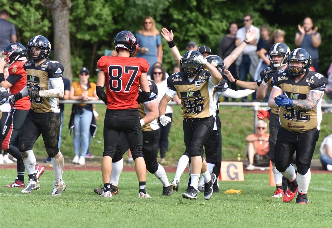 Bondorf, Sportplatz, American Football, Landesliga, Bondorf Bulls - Red Knights ...