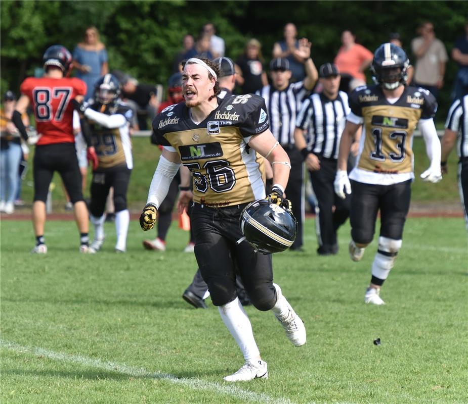 Bondorf, Sportplatz, American Football, Landesliga, Bondorf Bulls - Red Knights ...